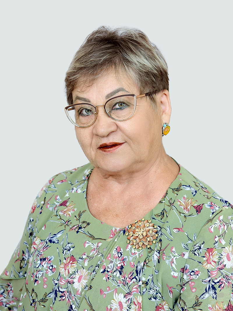 Кузина Валентина Степановна.